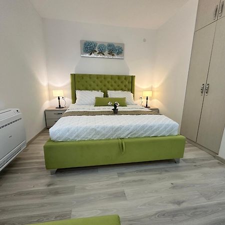 Apartment Ema Star 尤塔哈 外观 照片