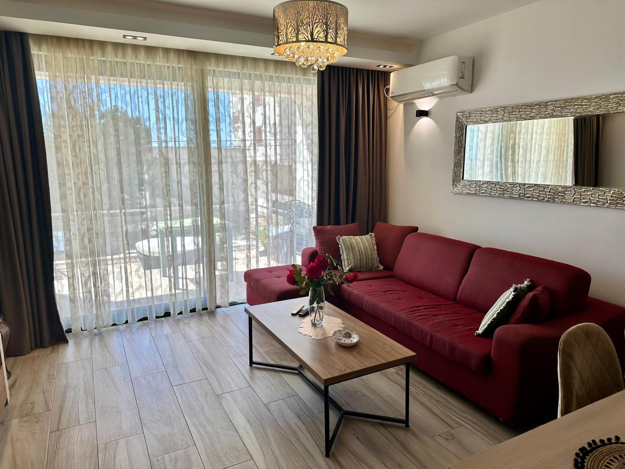 Apartment Ema Star 尤塔哈 外观 照片