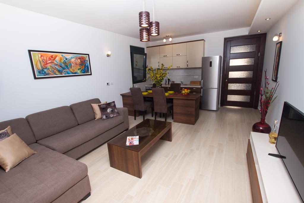 Apartment Ema Star 尤塔哈 外观 照片