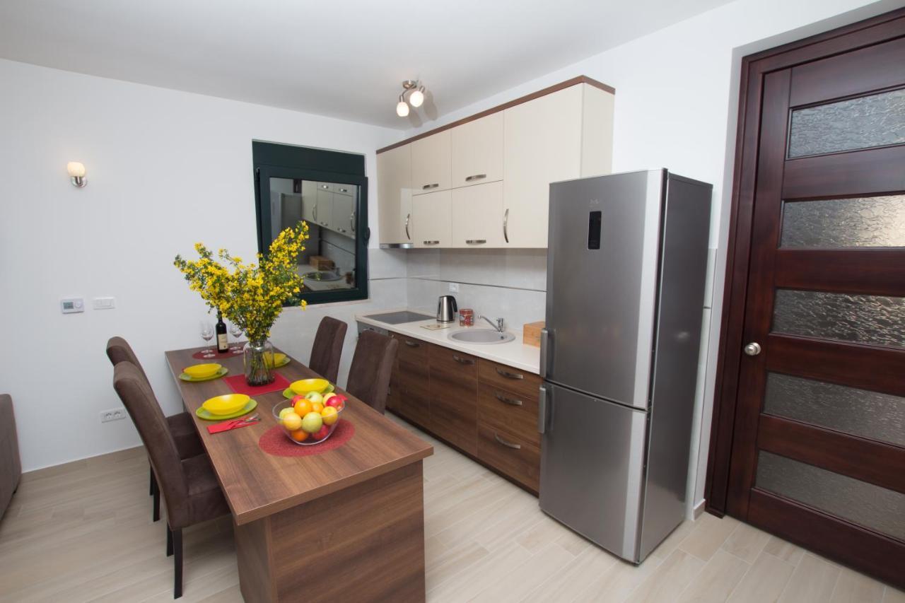 Apartment Ema Star 尤塔哈 外观 照片